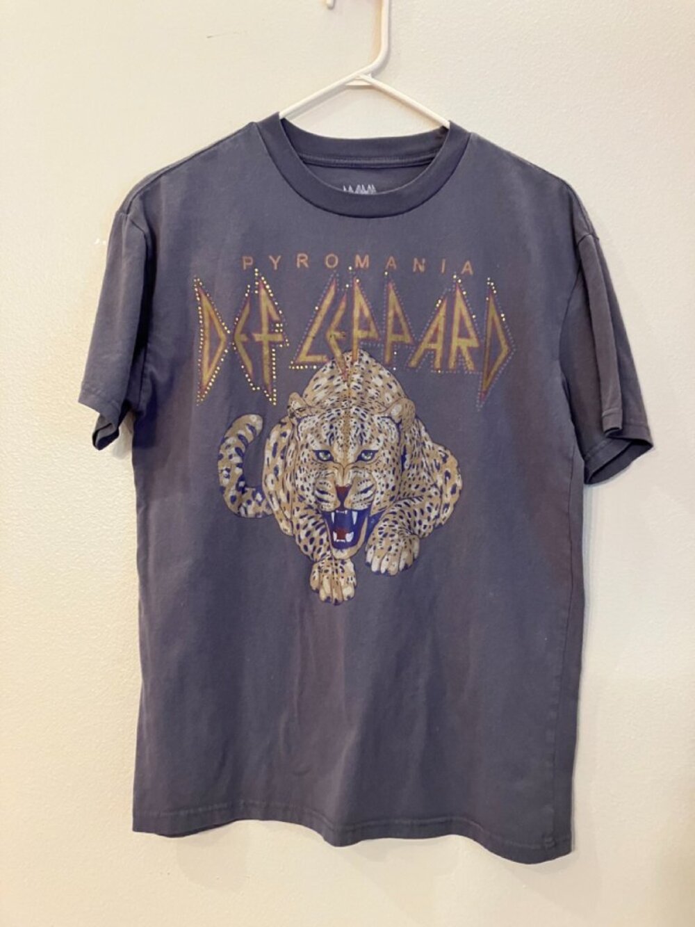 Def Leppard "Pyromania" Graphic Band Tee